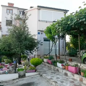 Zufic , Štinjan Chorvatsko