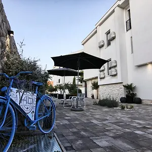 Hd House I , Pakoštane Chorvatsko